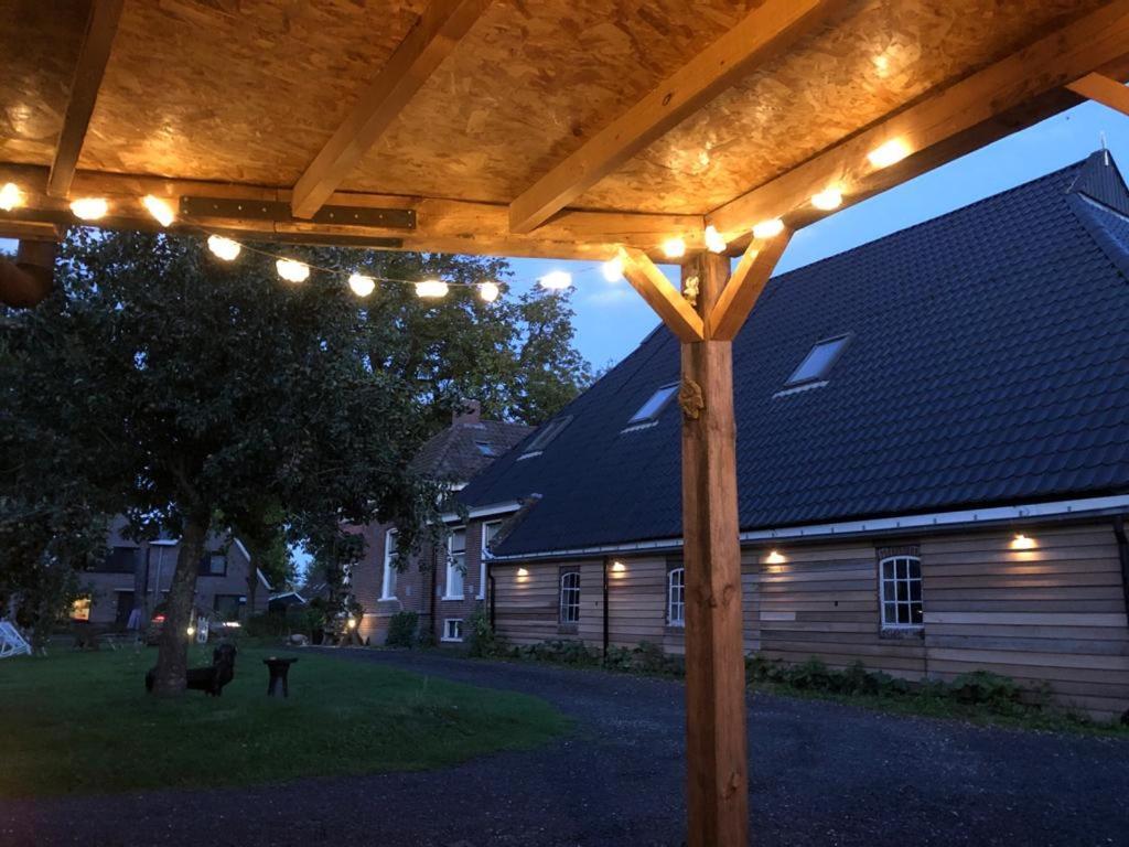 Onder De Boom Bed & Breakfast Gerkesklooster Exterior photo