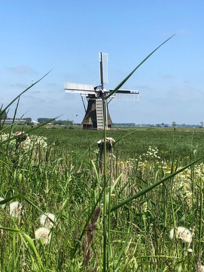 Onder De Boom Bed & Breakfast Gerkesklooster Exterior photo